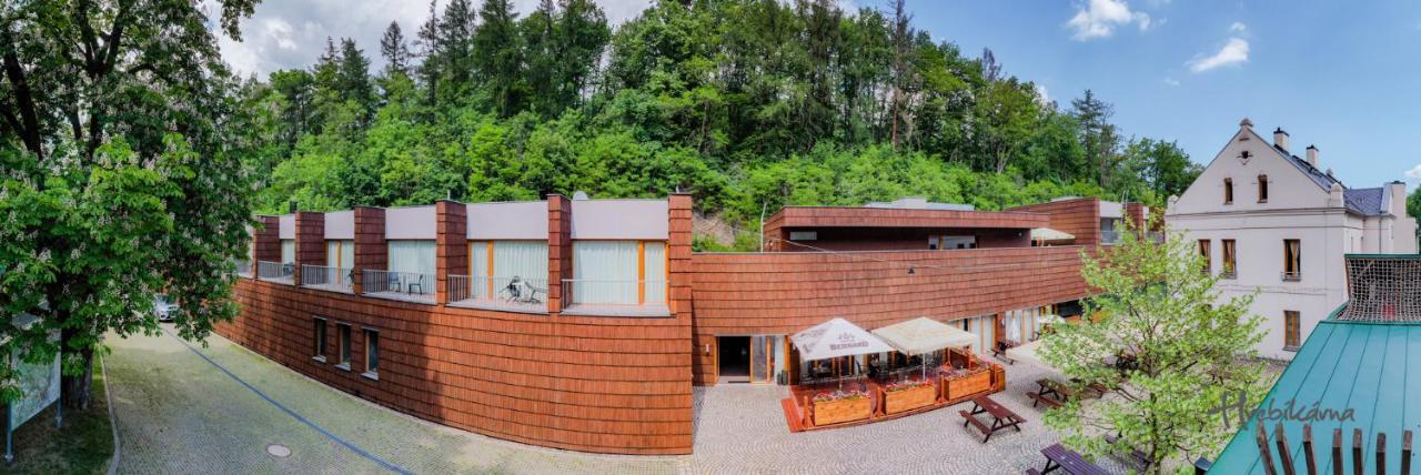 Restaurace A Pension Hrebikarna Chomutov Exterior foto